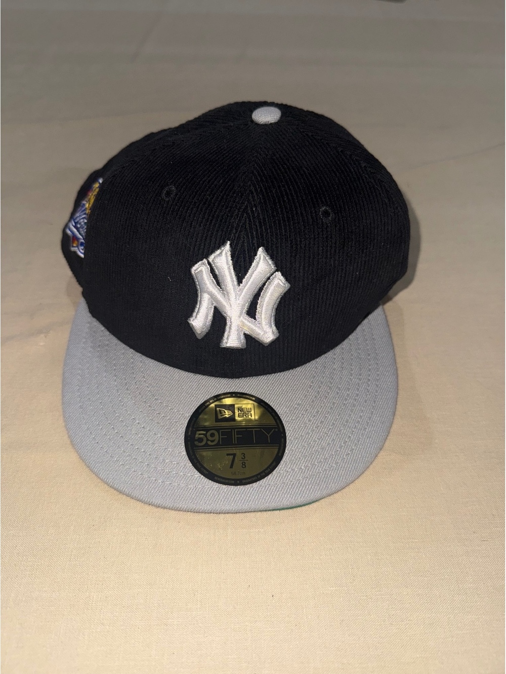 New Era 59FIFTY New York Yankees Corduroy Fitted Cap Size 7 3/8